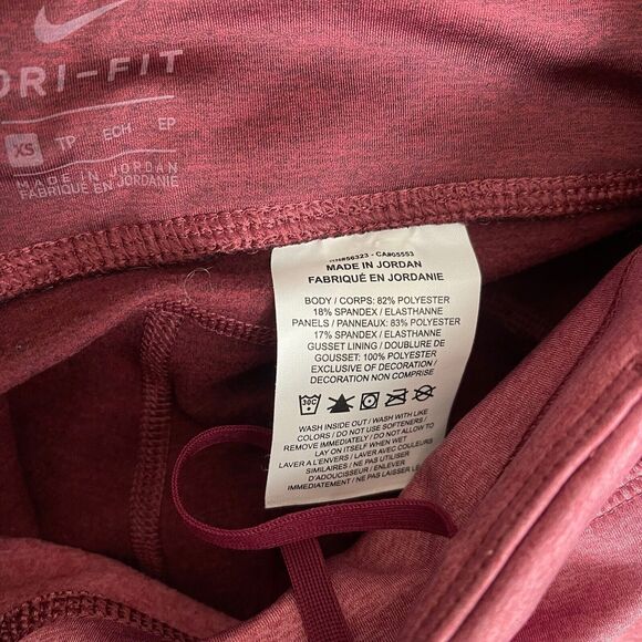 Nike XS Running Leggings Mid Rise Zip Pocket Berry Maroon Dri-Fit Workout - Picture 5 of 11